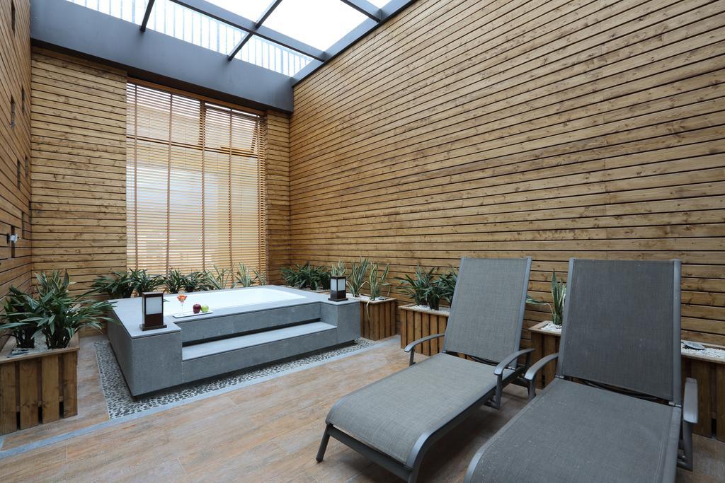 S&N Zhejiang Linhai International Hotel Rum bild