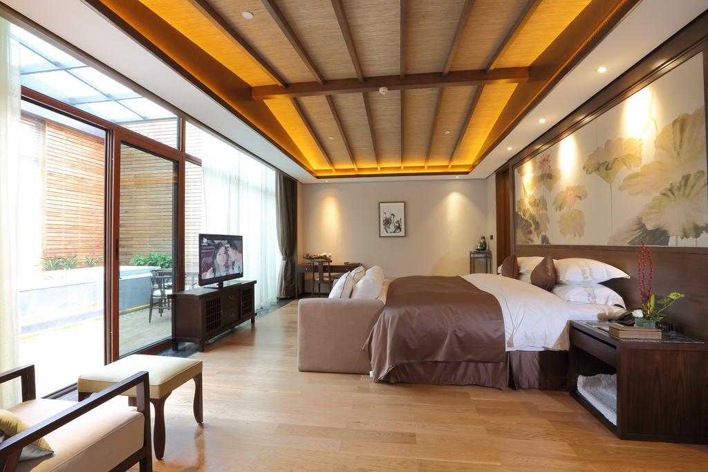 S&N Zhejiang Linhai International Hotel Rum bild