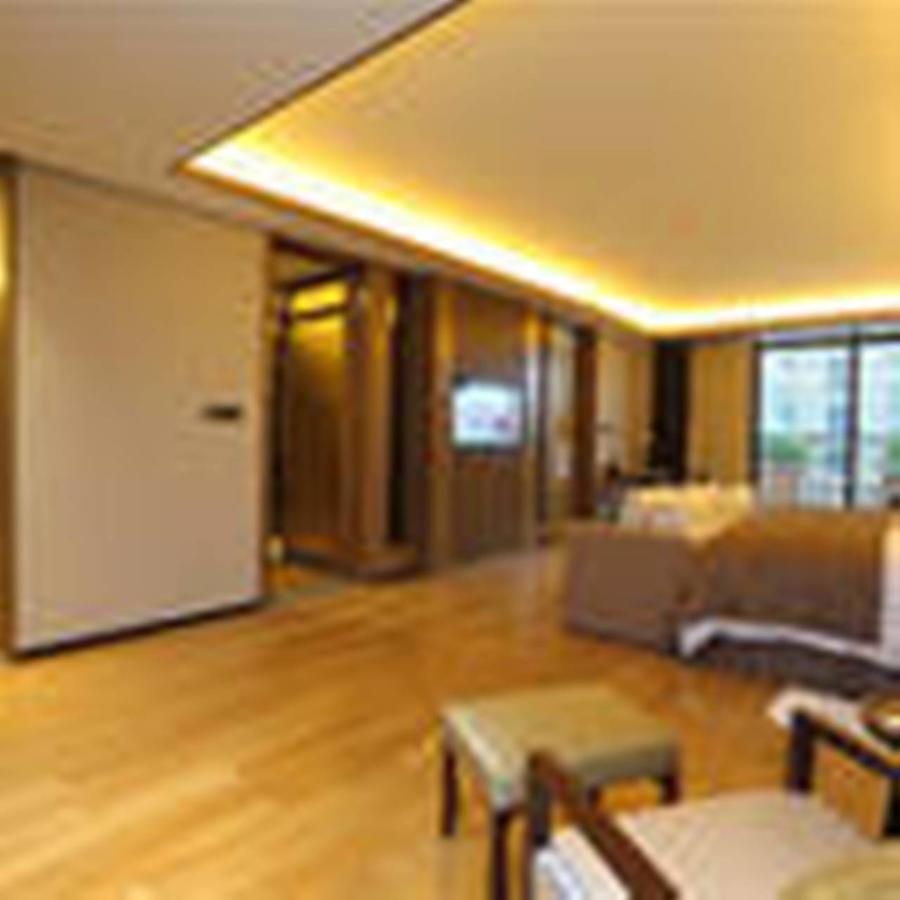 S&N Zhejiang Linhai International Hotel Exteriör bild